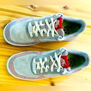 Youth Nike Air Force 1 Crater Flyknit (GS) size 7 [DH3375-002]